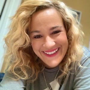 Meet your Posher, Erica